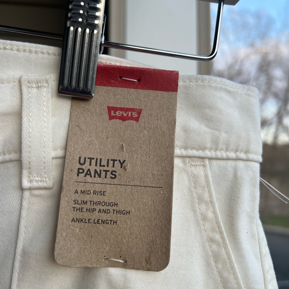 🆕 Levi's Utility Women's Cotton Cream Pants Jeans- New with Tags 12 - Picture 10 of 13